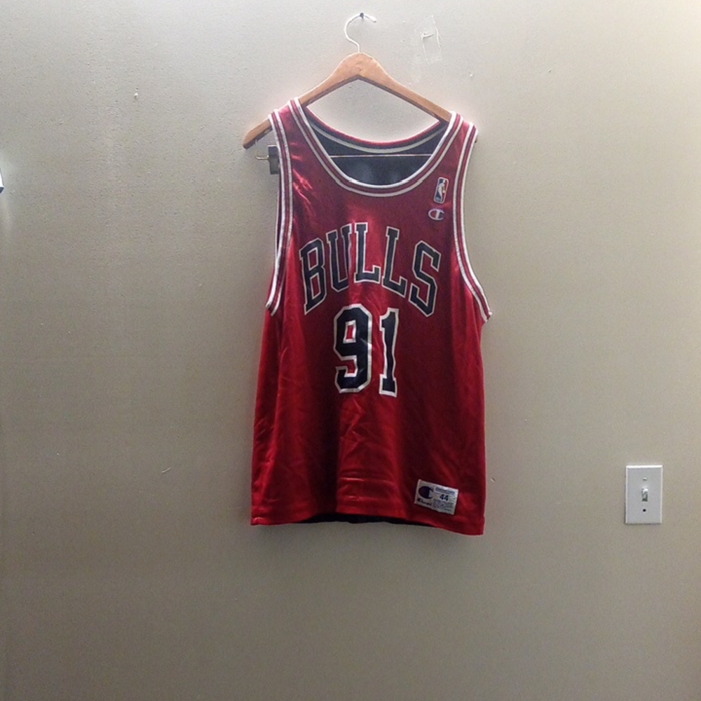 Champion Bulls 91 Red Jersey Robman Size 44